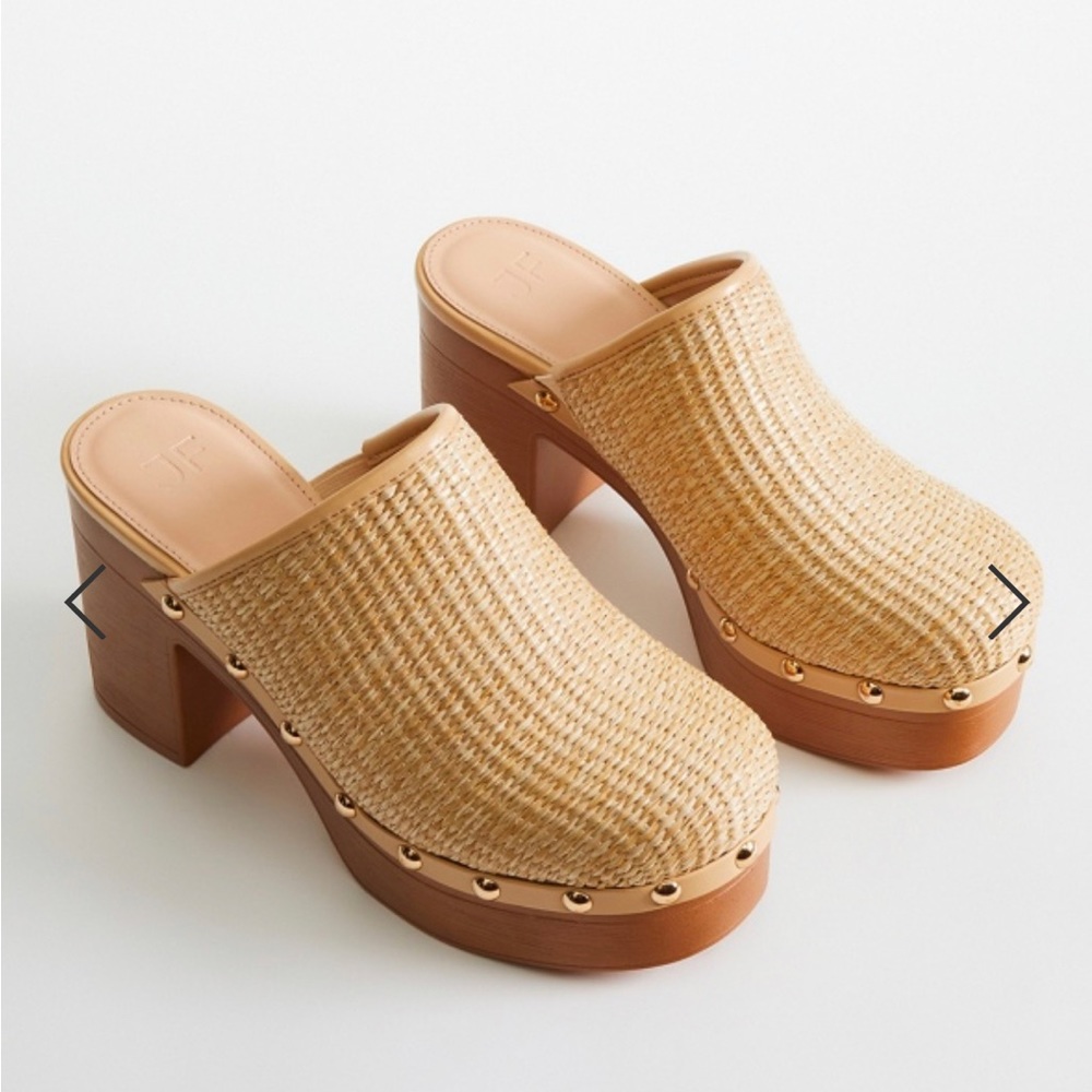 Block heeled mule
